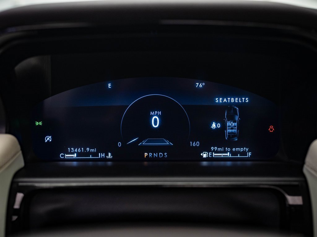 2022 Lincoln Nautilus Black Label photo 30