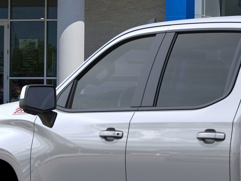 2025 Chevrolet Silverado 1500 LT photo 11