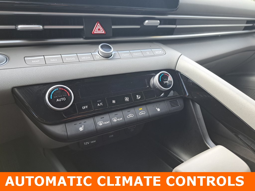2023 Hyundai Elantra SEL Convenience photo 17