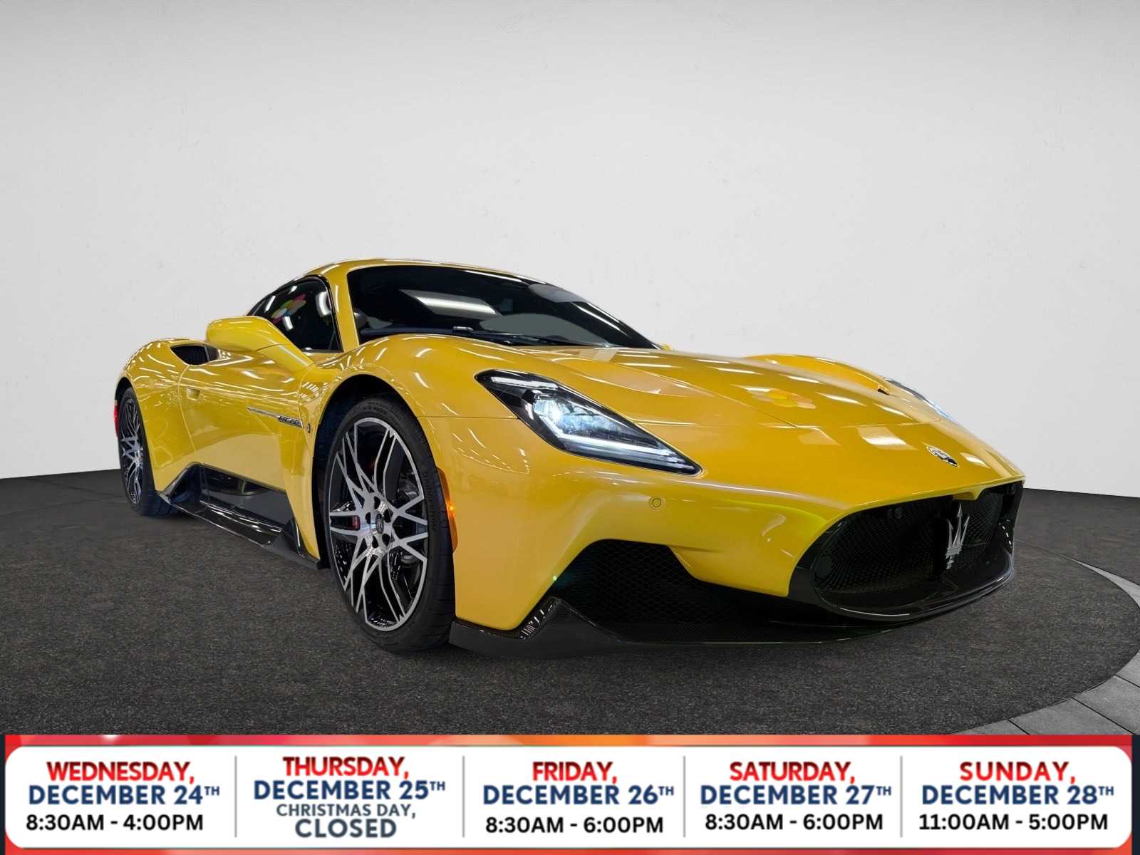 2023 Maserati MC20 Base's photo