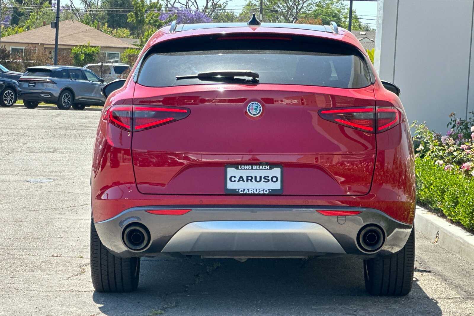 2022 Alfa Romeo Stelvio Ti photo 3