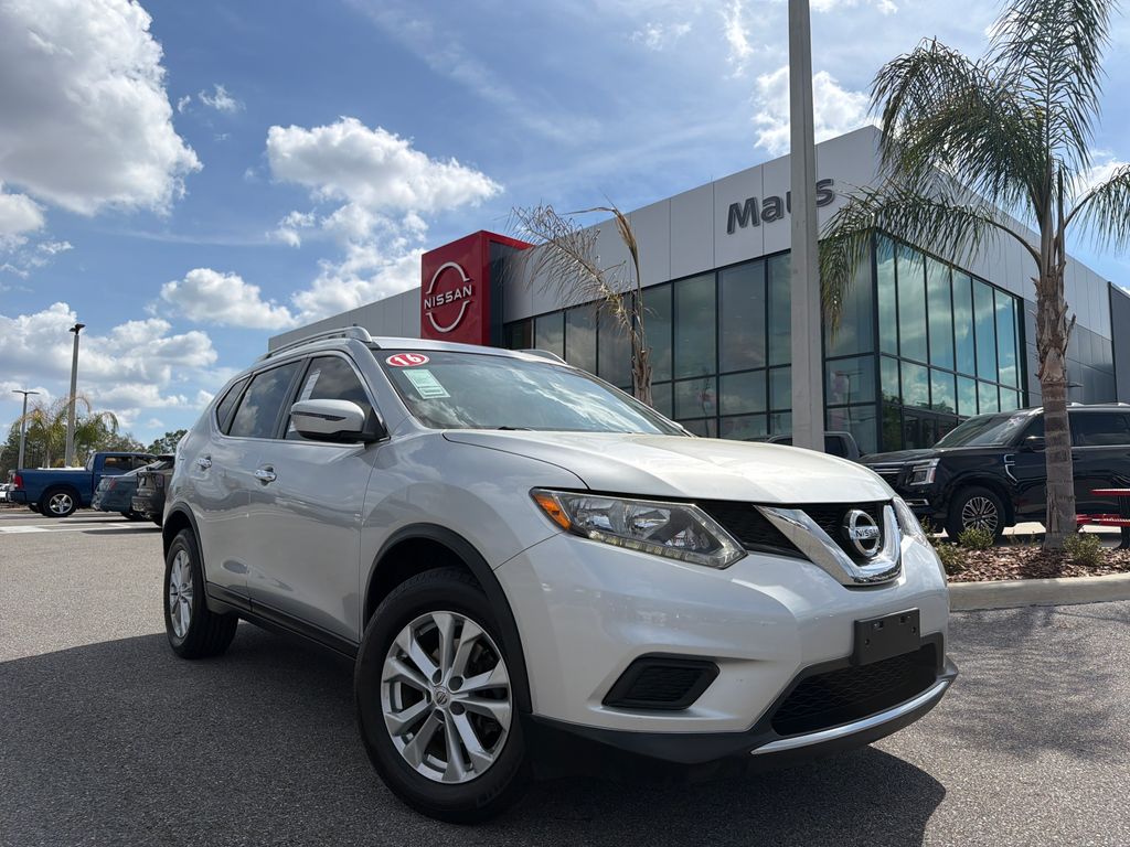 2016 Nissan Rogue SV