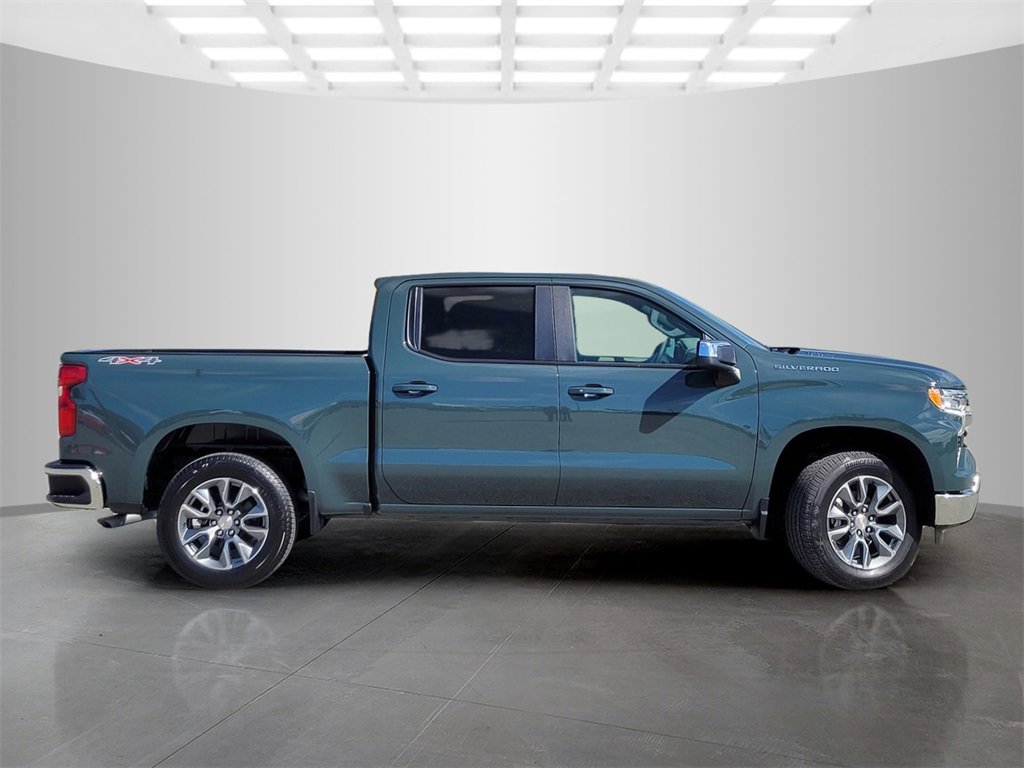 2026 Chevrolet Silverado 1500 LT photo 3