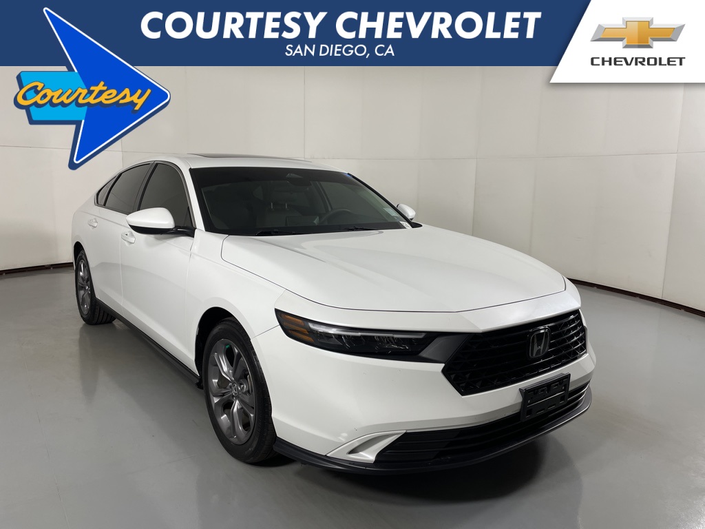 2024 Honda Accord EX's photo