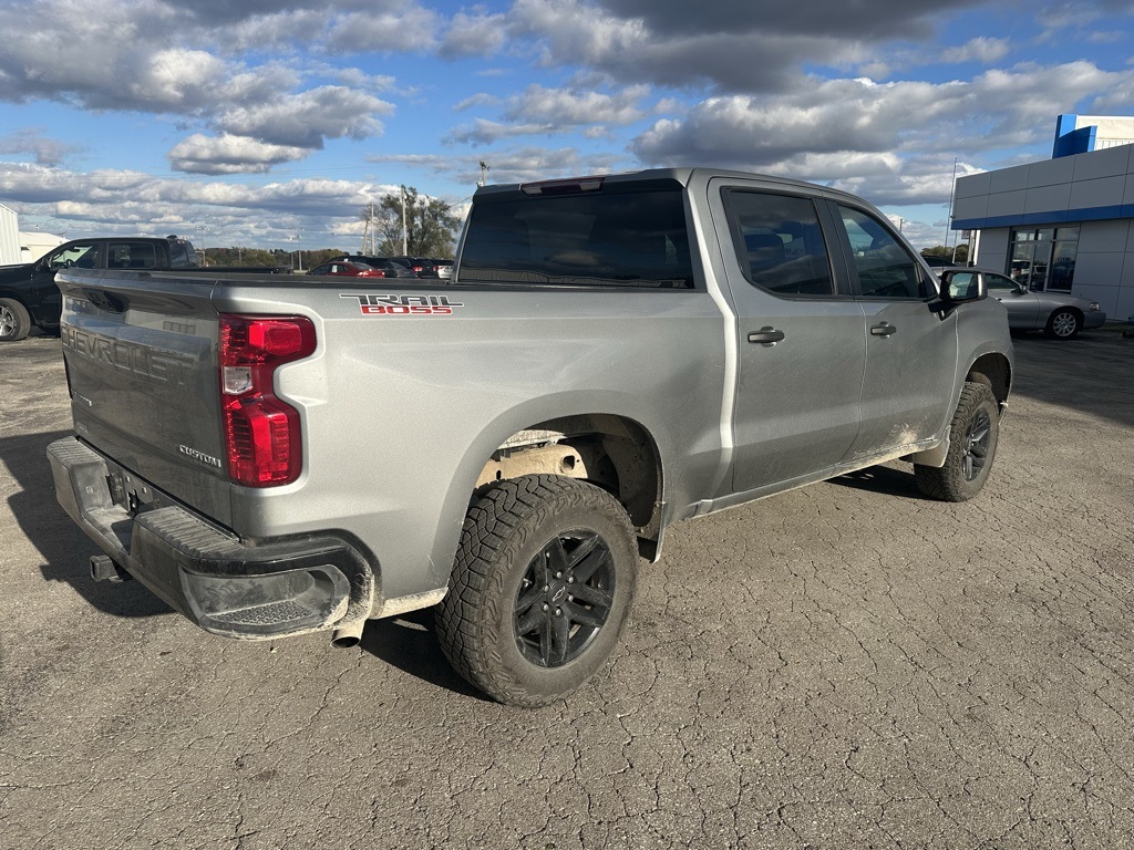 2024 Chevrolet Silverado 1500 Custom Trail Boss photo 3