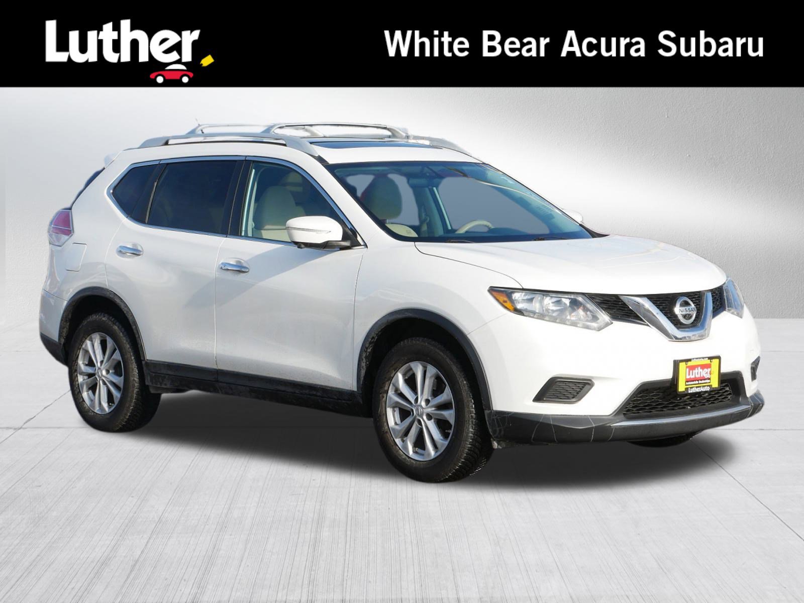 2014 Nissan Rogue SV's photo