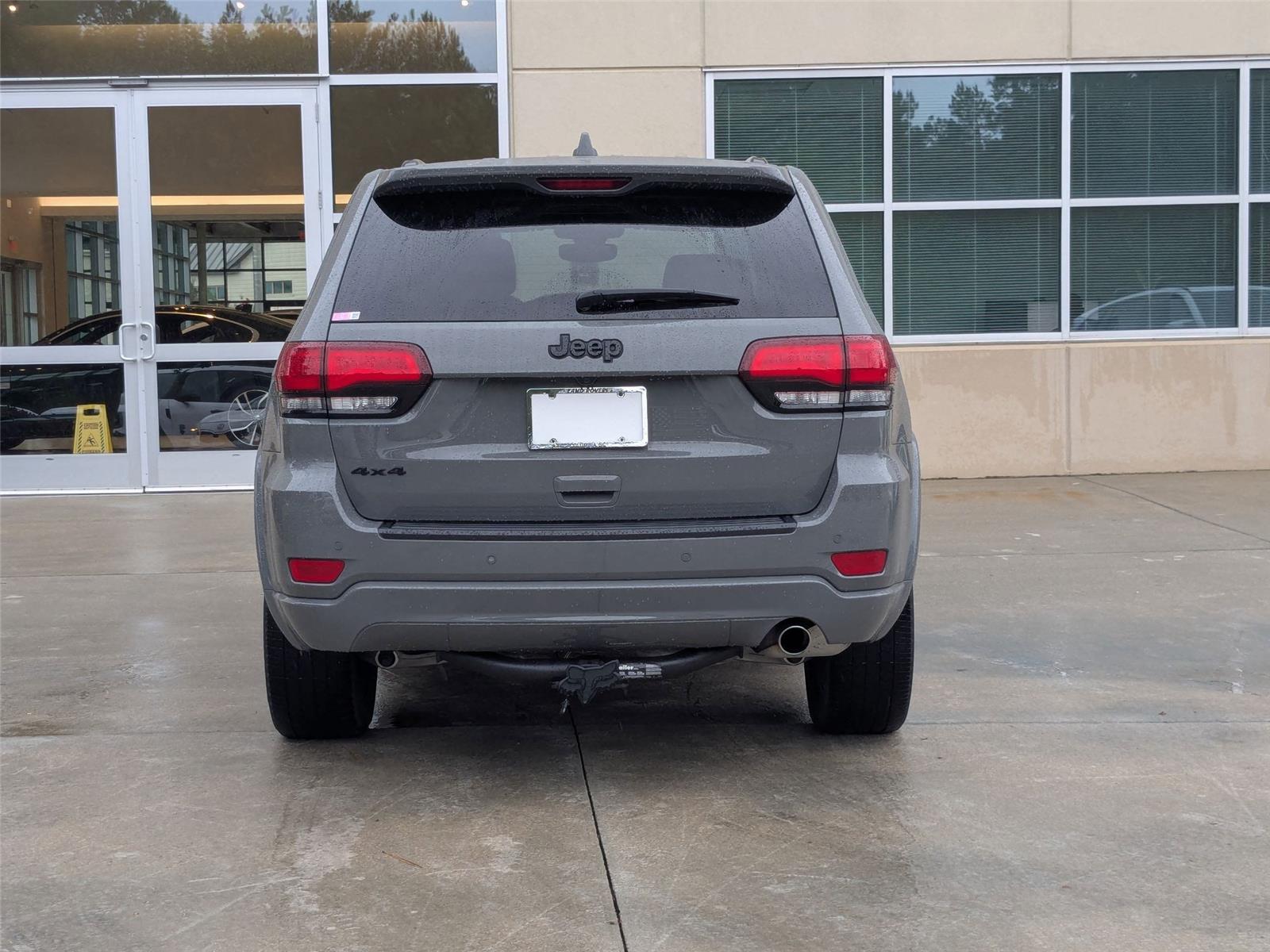 2022 Jeep Cherokee Laredo X photo 4