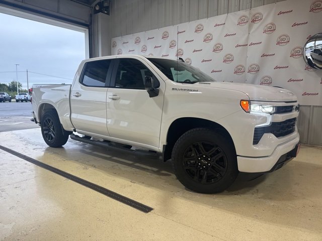2026 Chevrolet Silverado 1500 RST photo 2