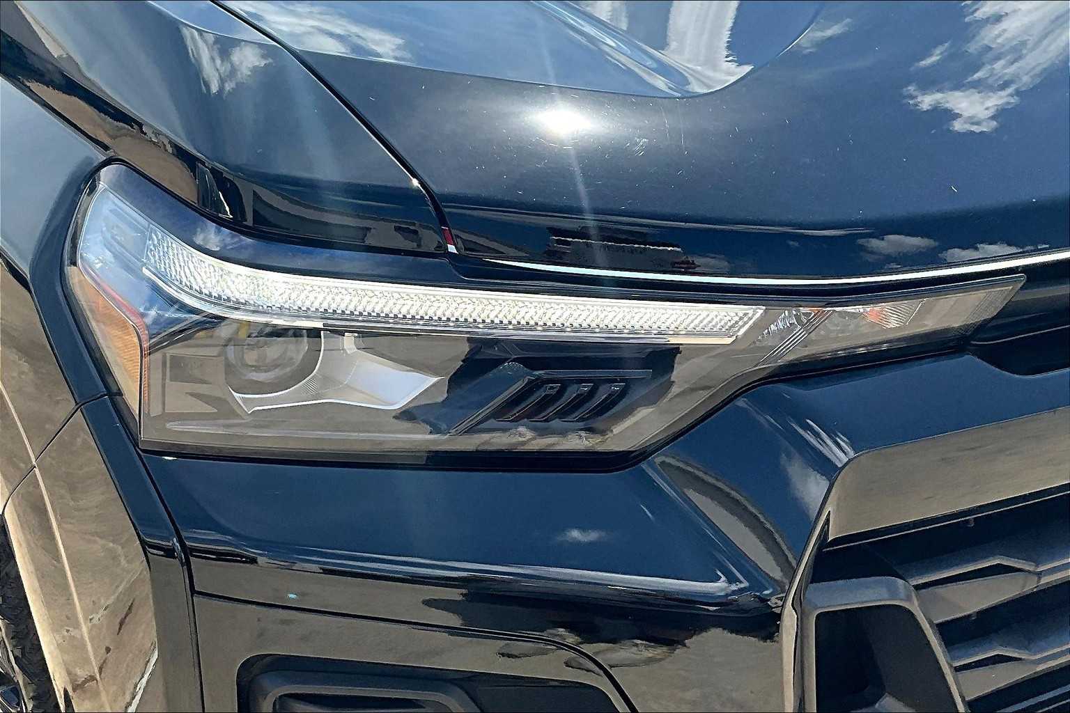 2024 Chevrolet Colorado Z71 photo 25