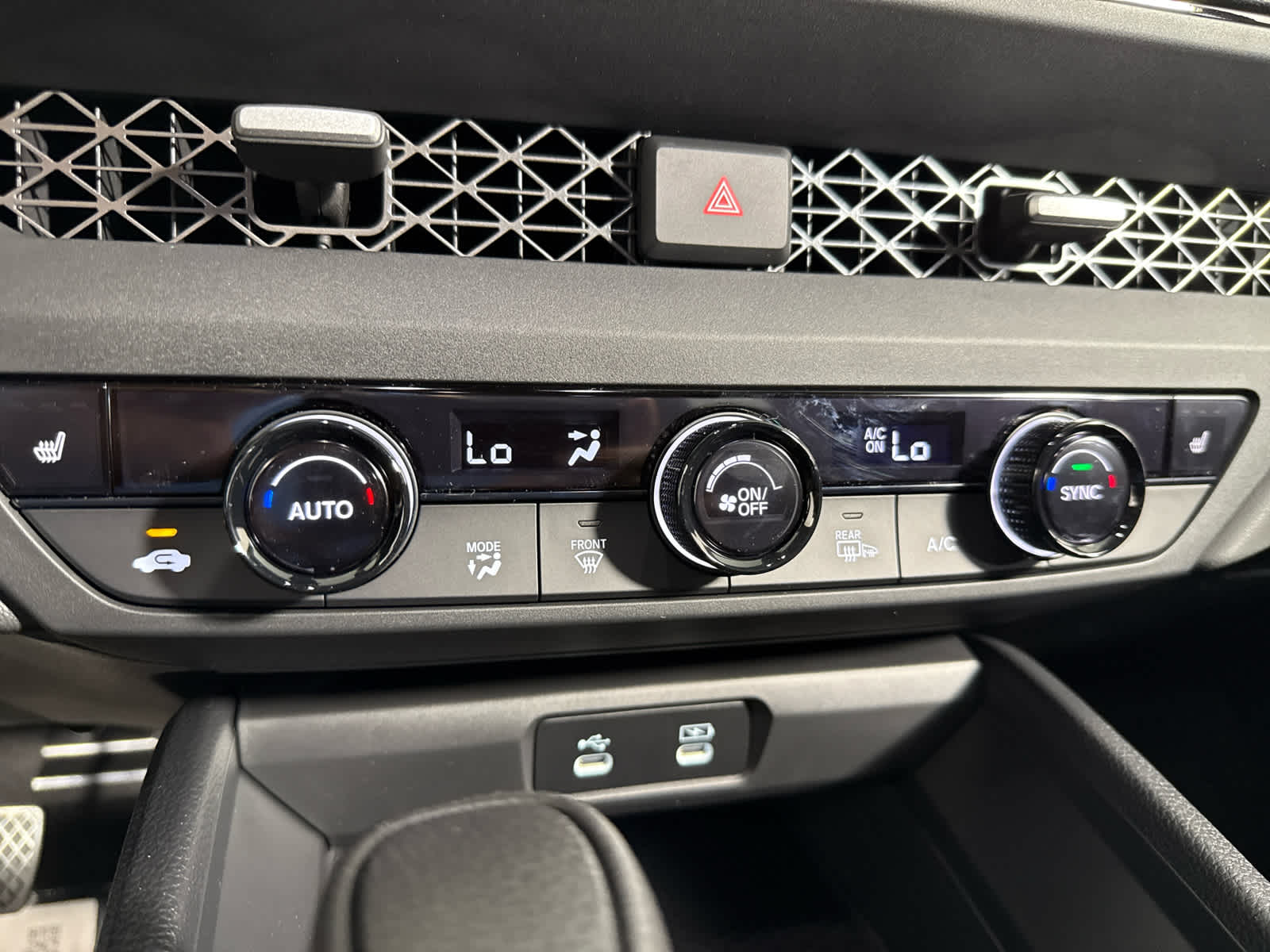 2025 Honda Accord 1.5T SE photo 25