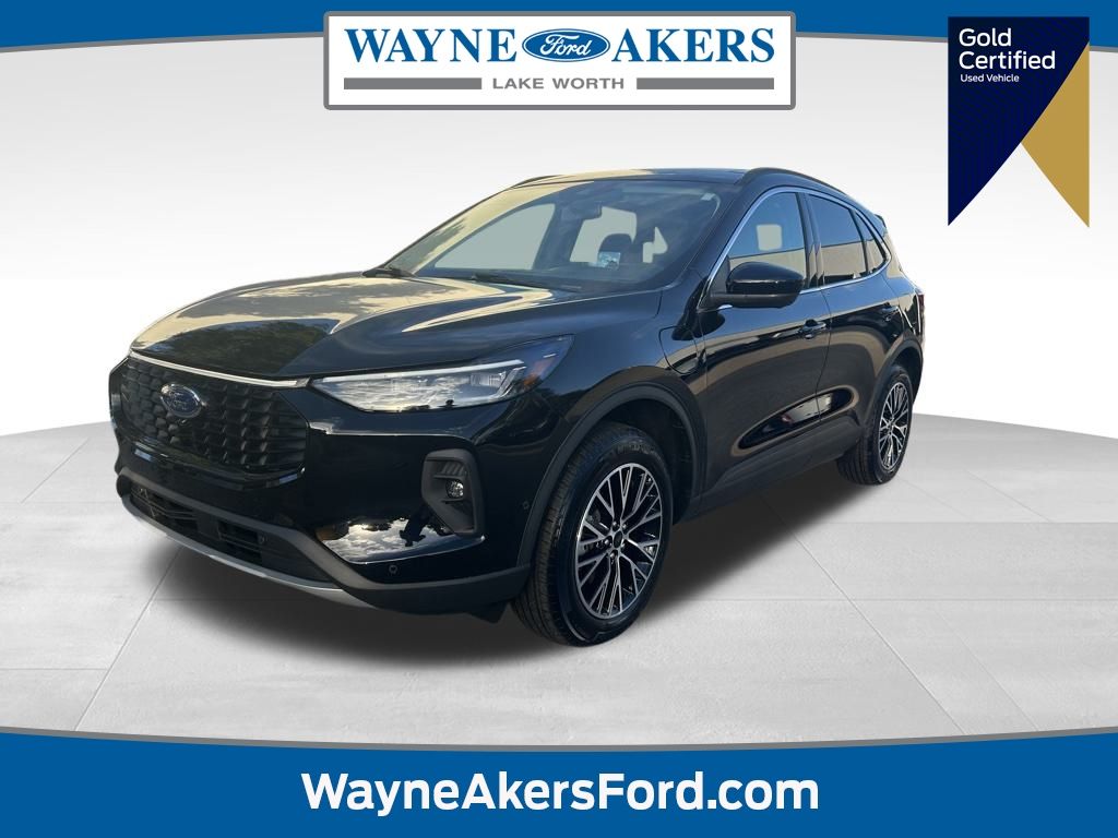 2024 Ford Escape PHEV's photo