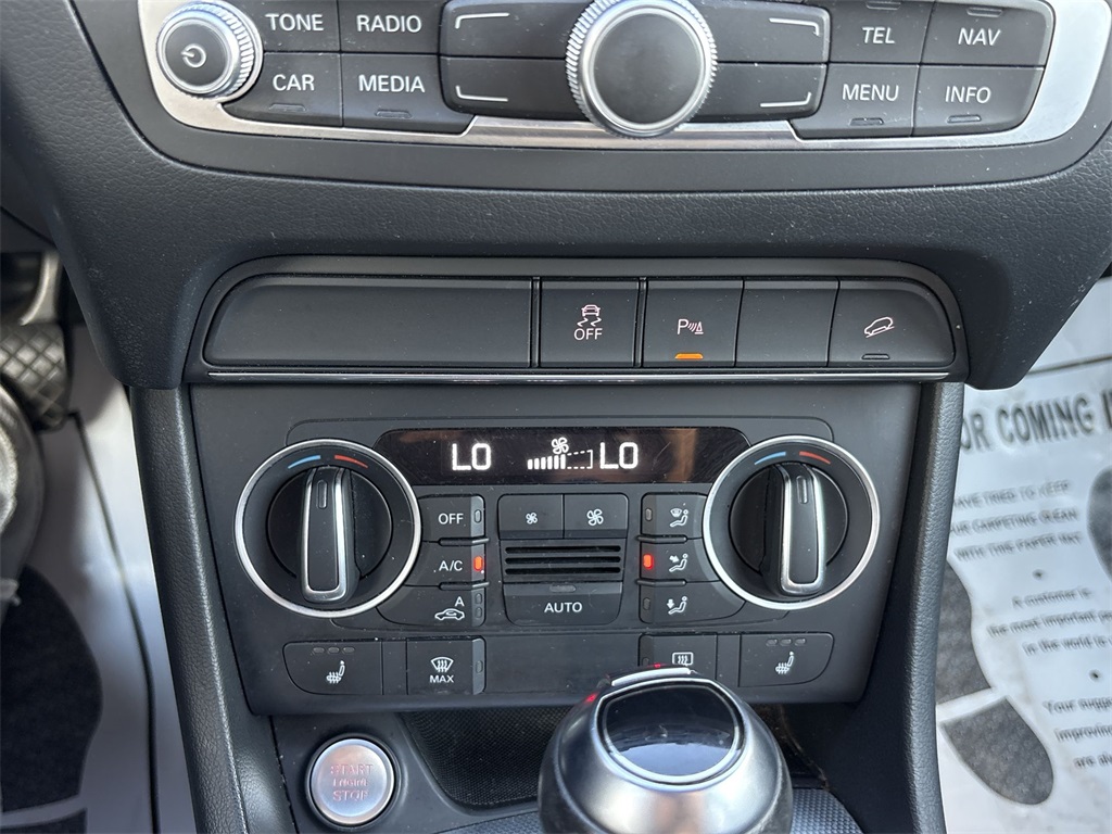 2016 Audi Q3 Premium Plus photo 16