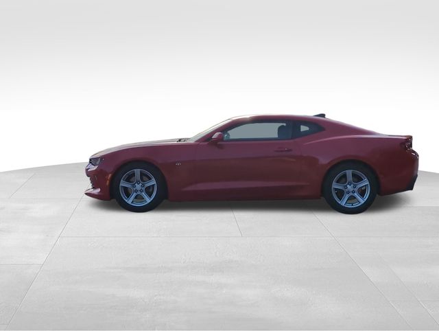 2017 Chevrolet Camaro 1LT photo 2