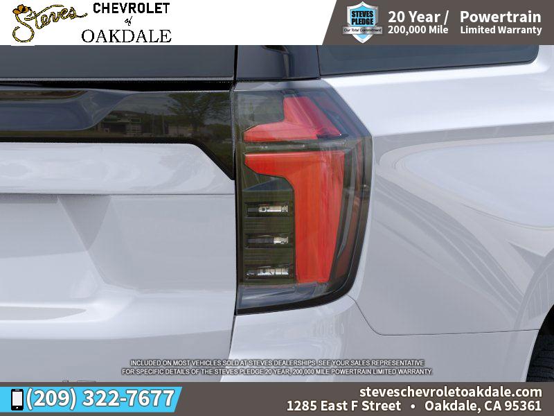 2026 Chevrolet Suburban LT photo 11