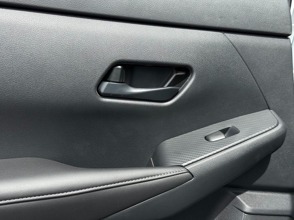 2025 Nissan Sentra S photo 22