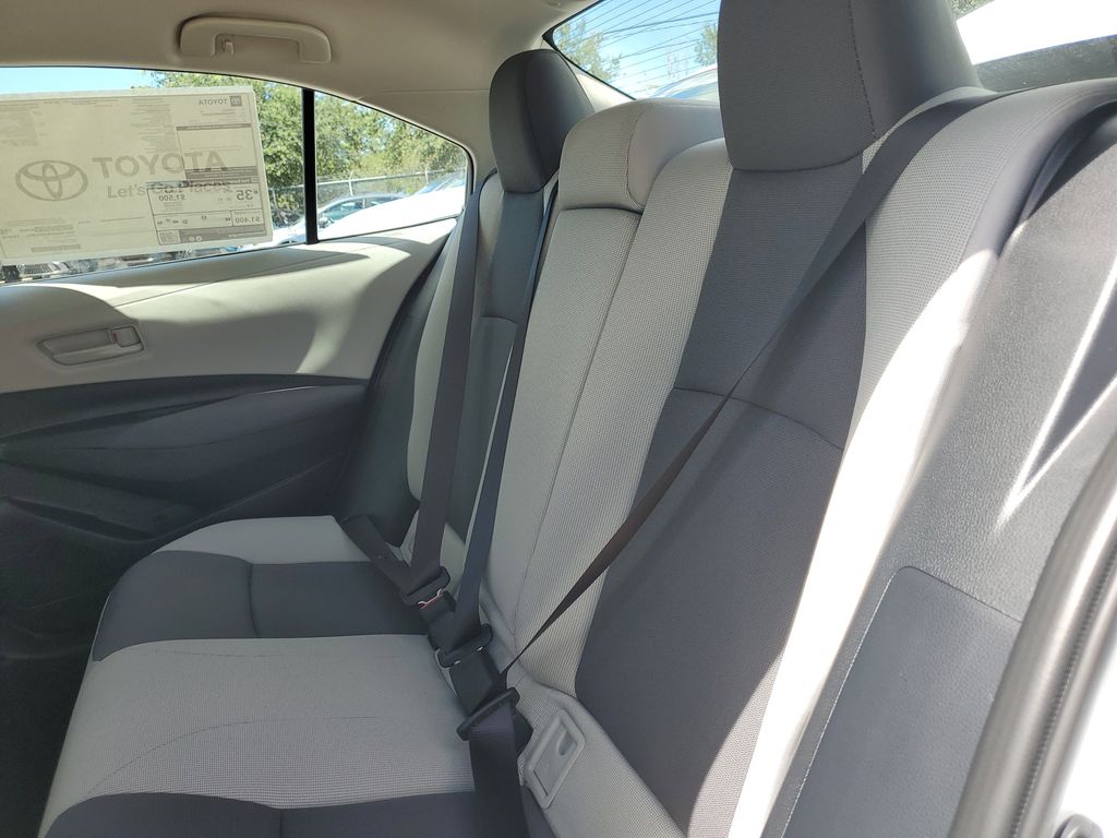 2026 Toyota Corolla LE photo 15