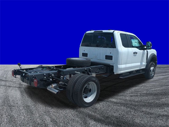 2025 Ford F-450 XL photo 4