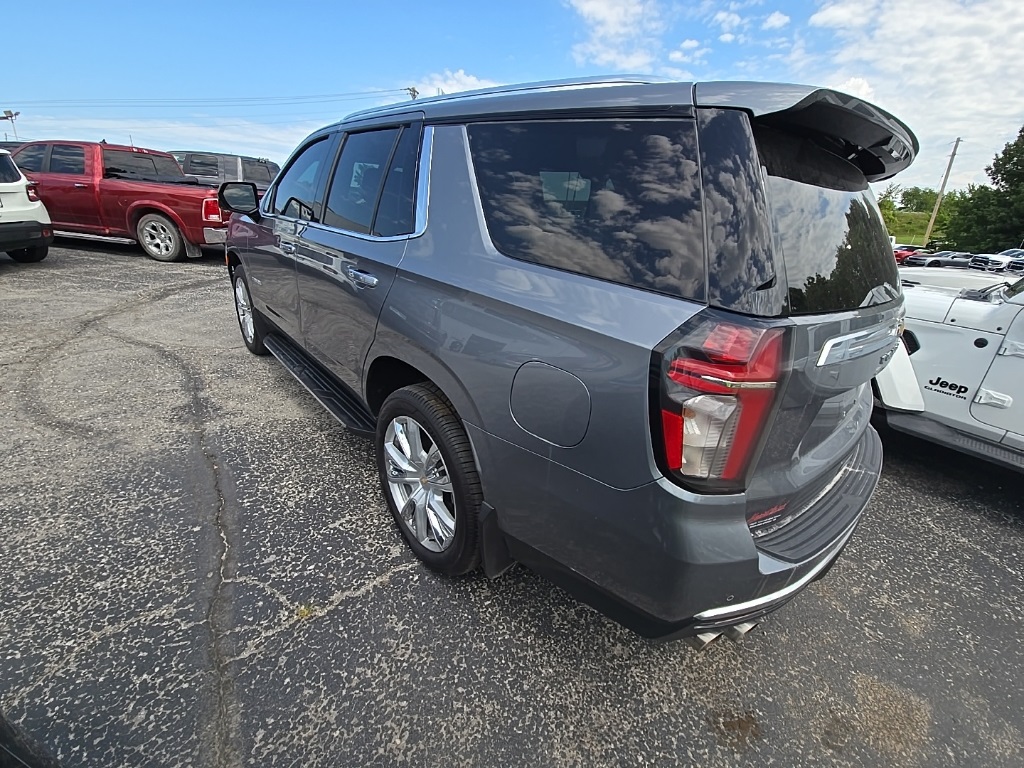 2021 Chevrolet Tahoe High Country photo 3