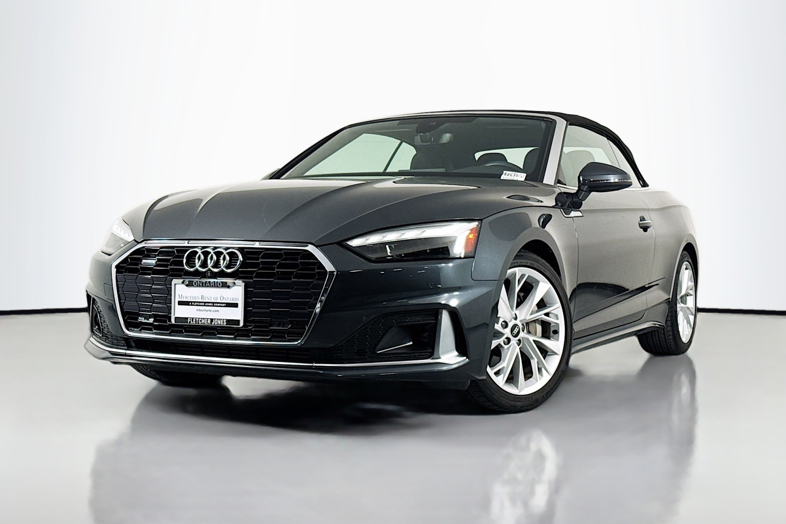 2022 Audi A5 Cabriolet Premium Plus's photo