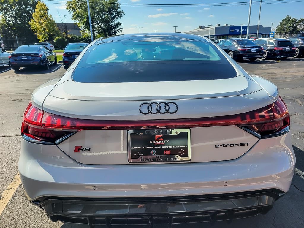 2024 Audi RS e-tron GT Base photo 4