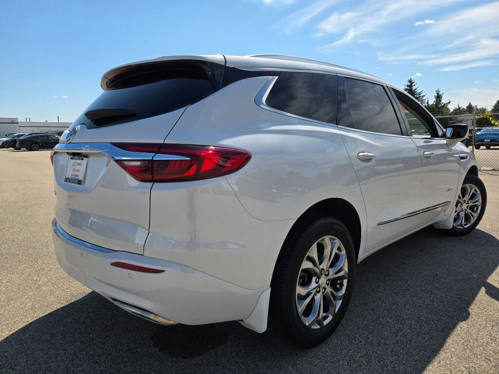 2021 Buick Enclave Avenir photo 8