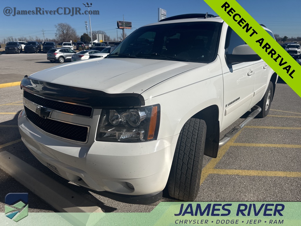 2009 Chevrolet Suburban's photo