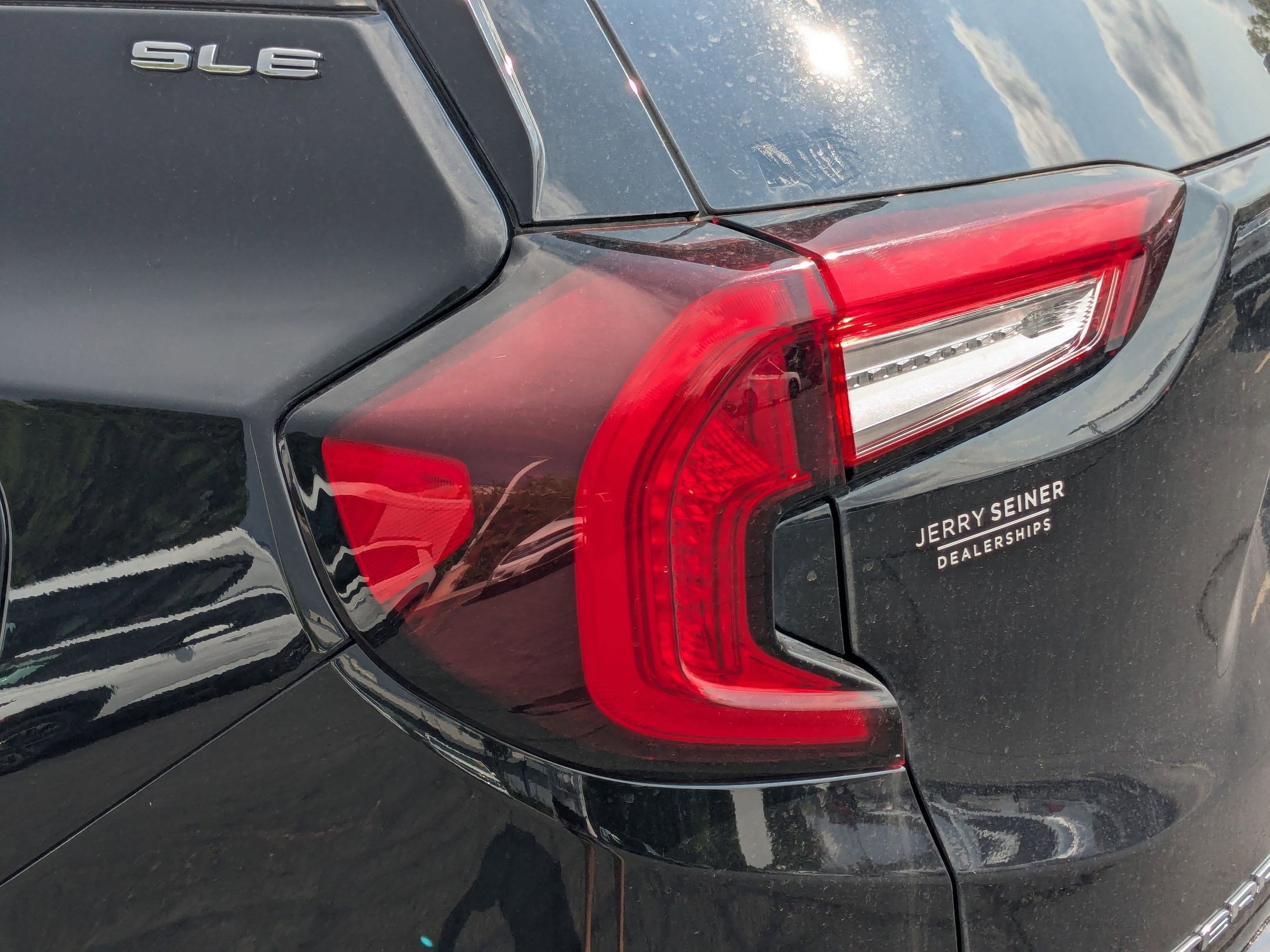 2024 Gmc Terrain SLE photo 11