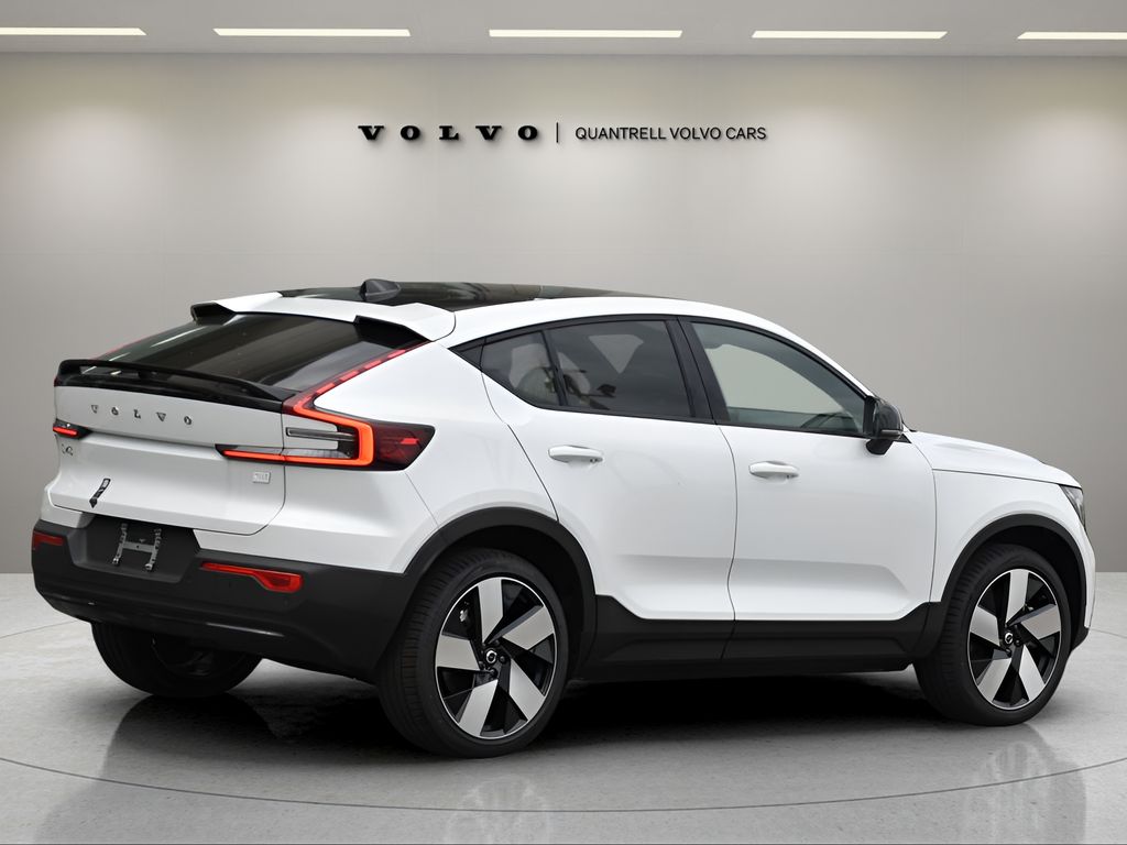 2024 Volvo C40 Recharge Plus photo 4