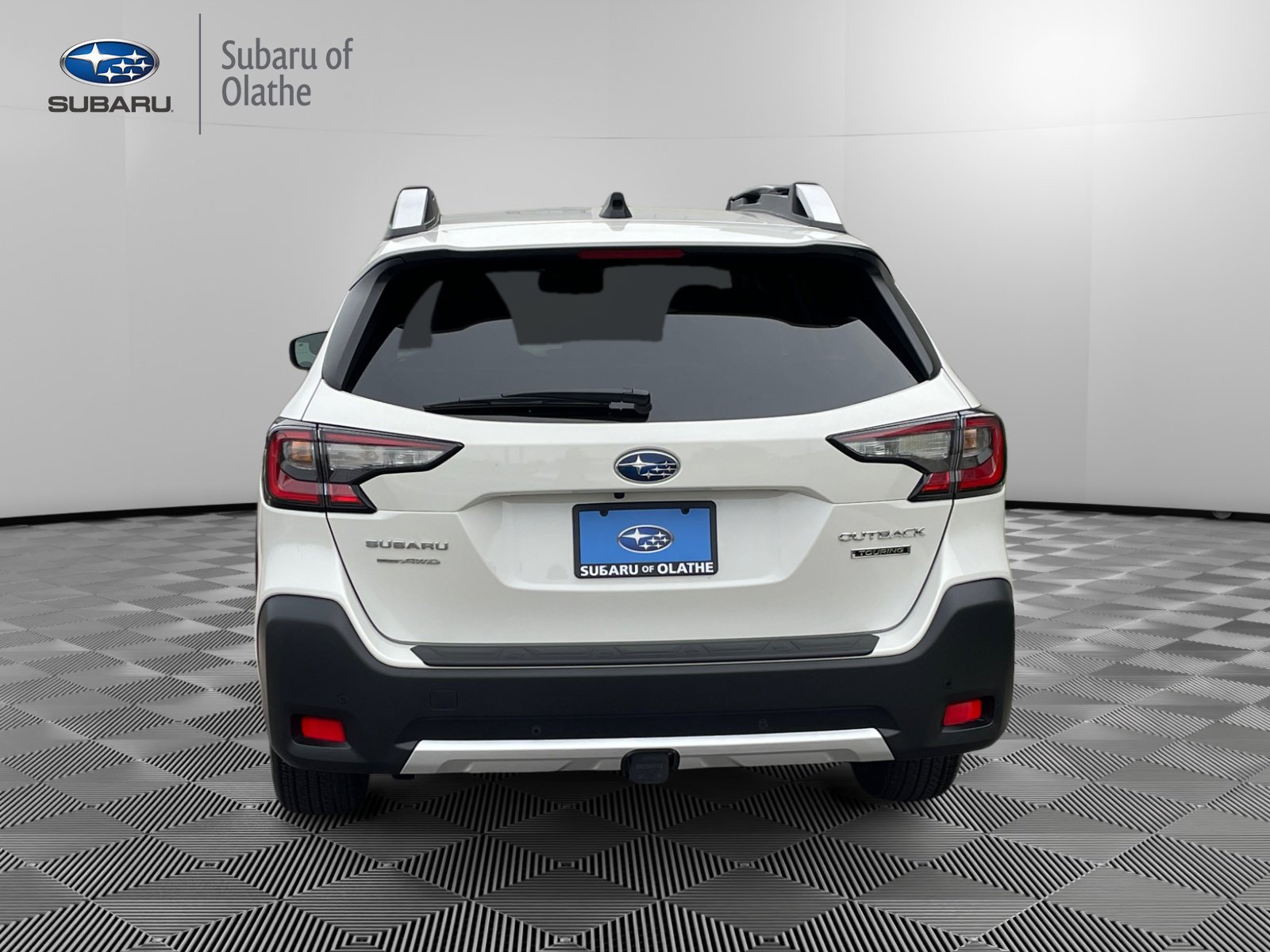 2025 Subaru Outback Touring photo 10