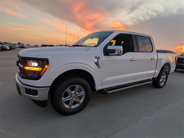 2024 Ford F-150 XLT photo 4