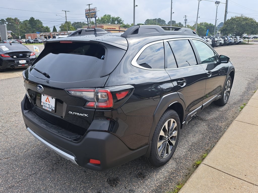 2025 Subaru Outback Limited photo 3