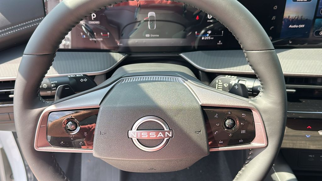 2025 Nissan Murano SV photo 12