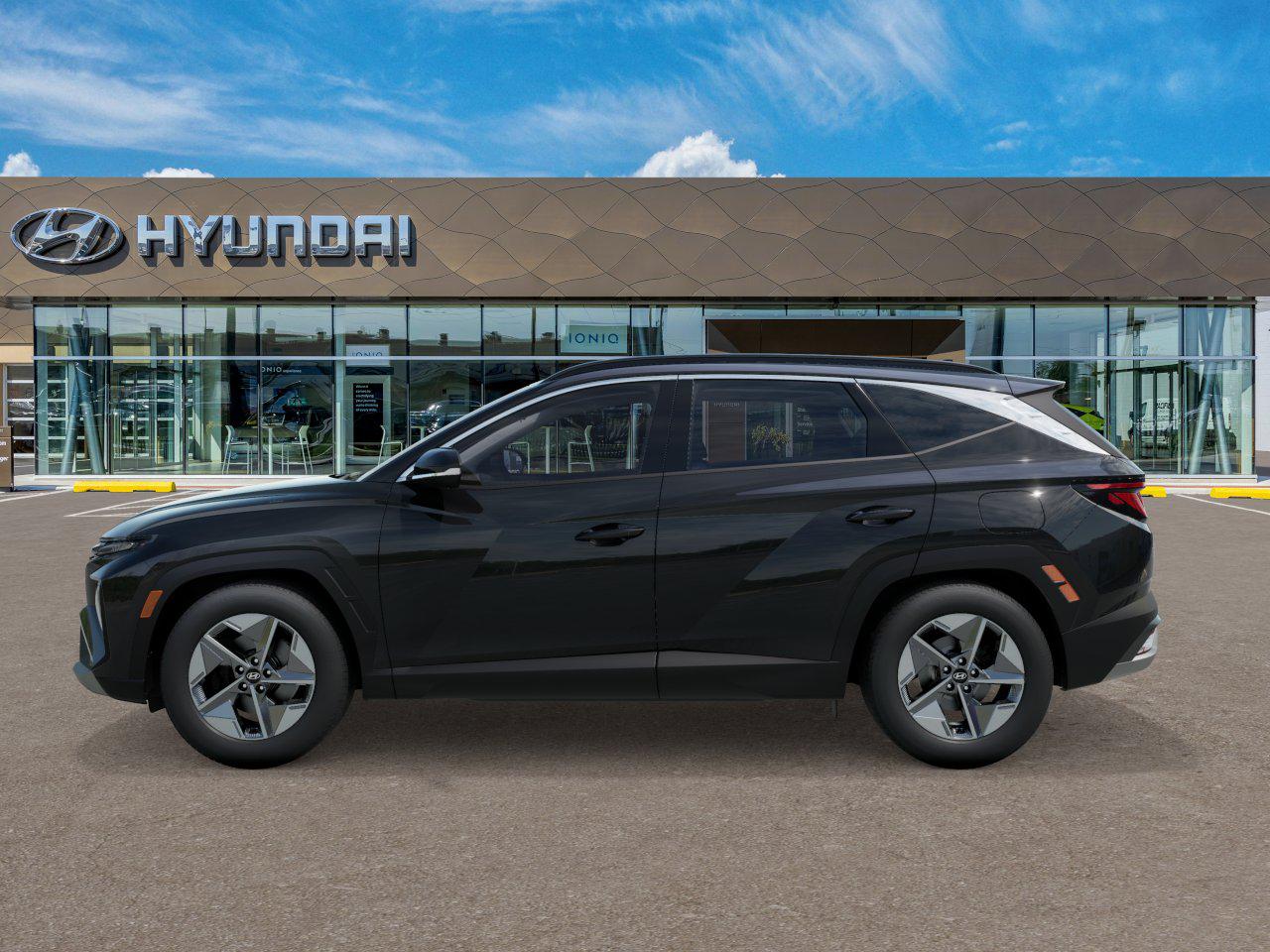 2026 Hyundai Tucson SEL photo 3