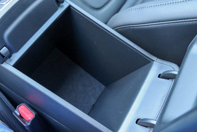 New 2025 Gray Hyundai SEL Convenience FWD image 14