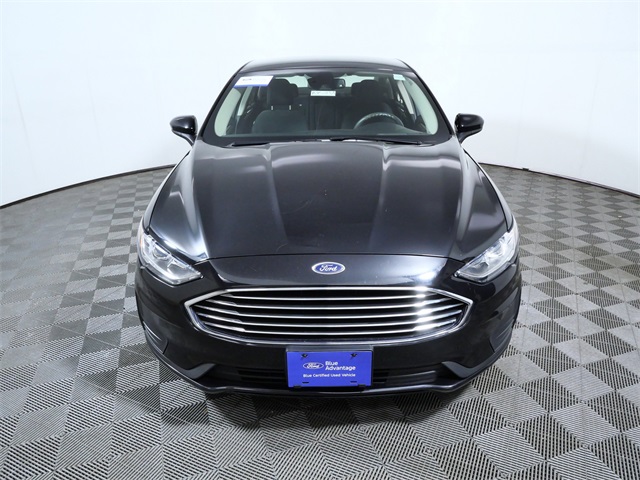 2020 Ford Fusion SE photo 2