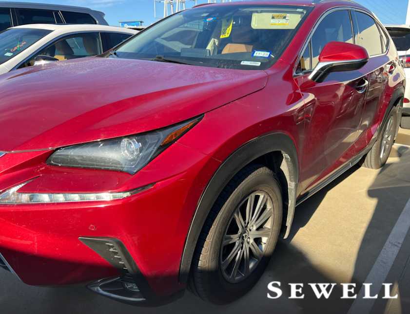 2020 Lexus NX 300's photo