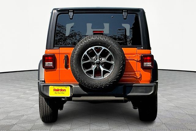 2025 Jeep Wrangler Sport S photo 4