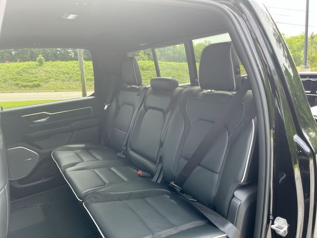 2025 Ram 1500 Laramie photo 12