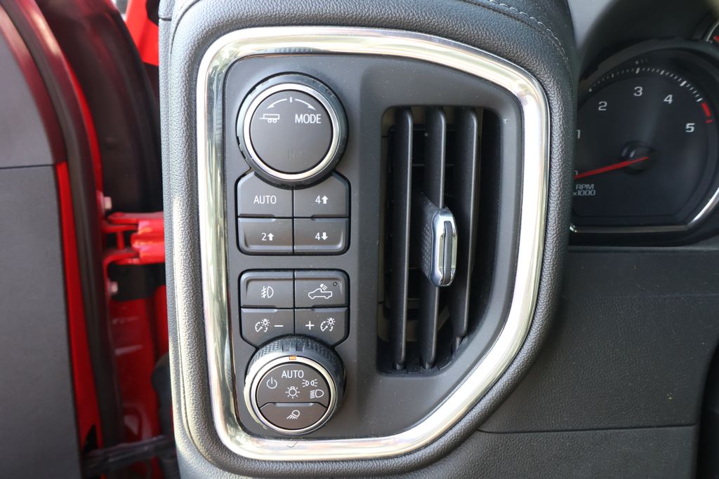 2023 Chevrolet Silverado 2500HD LTZ photo 19