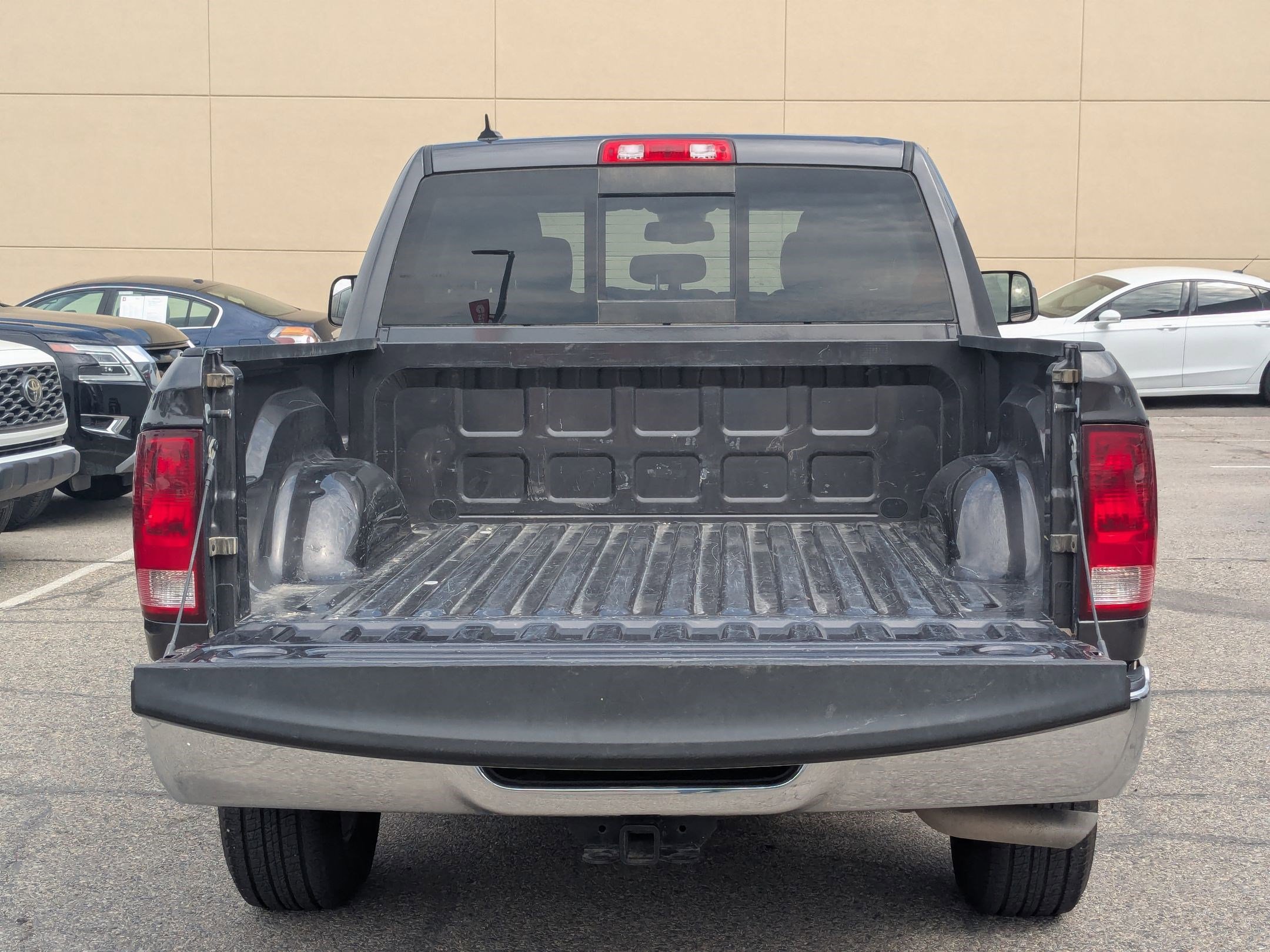 2023 Ram 1500 Classic SLT photo 27