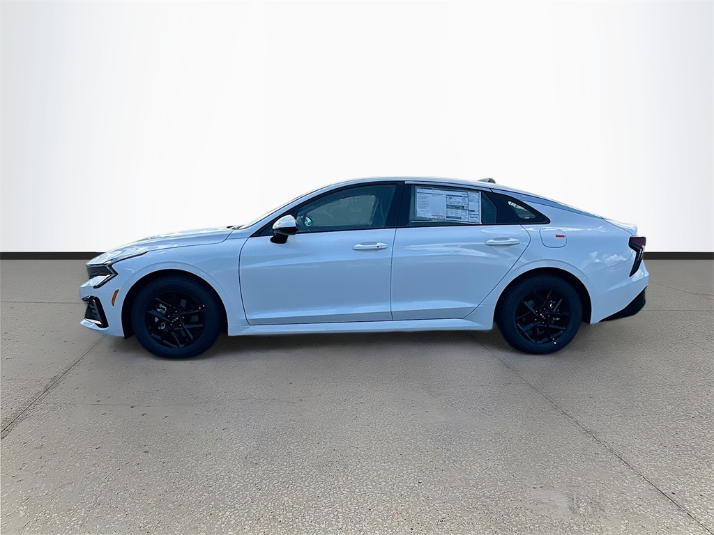 2026 Kia K5 LXS photo 4