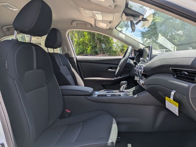 2025 Nissan Sentra SV photo 25