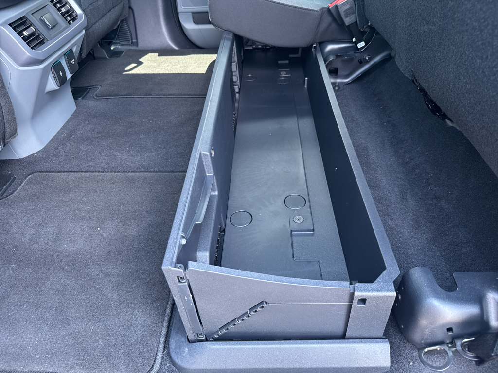 2025 Ford F-150 XLT photo 22
