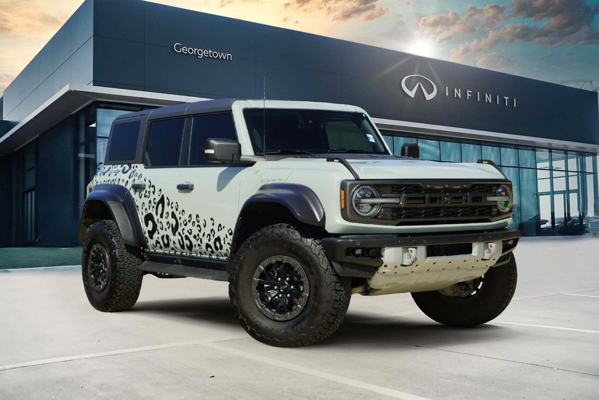 2023 Ford Bronco 4-Door Raptor's photo