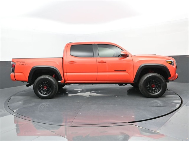 2023 Toyota Tacoma TRD Pro photo 2