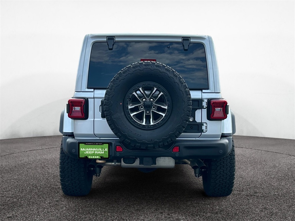2024 Jeep Wrangler Rubicon 392 photo 4