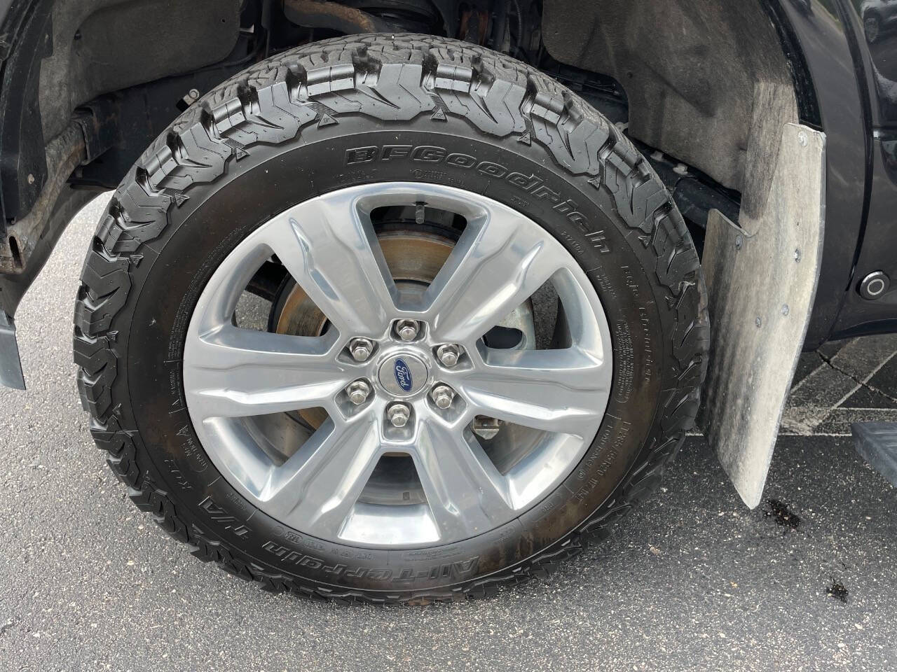 2019 Ford F-150 Platinum photo 20