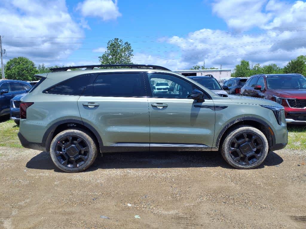 2025 Kia Sorento X-Line SX Prestige photo 2