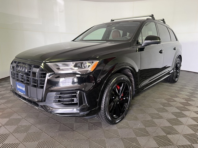 2022 Audi Q7 55 Premium Plus photo 3