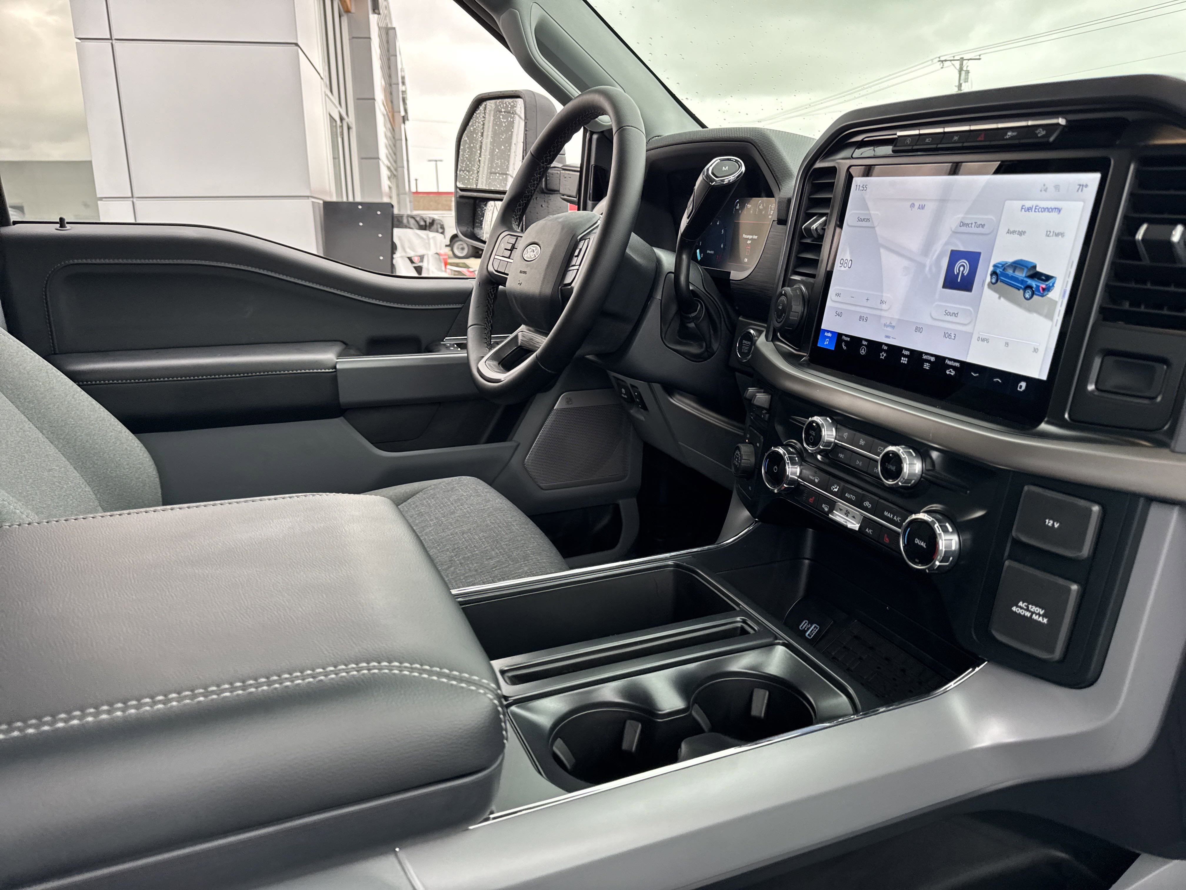 2024 Ford F-150 XLT photo 11